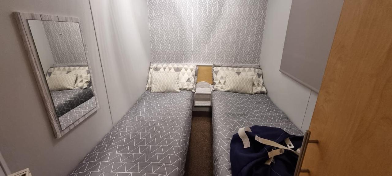 Ml66 8 Berth Caravan Golden Palm Chapel St Leonards Экстерьер фото